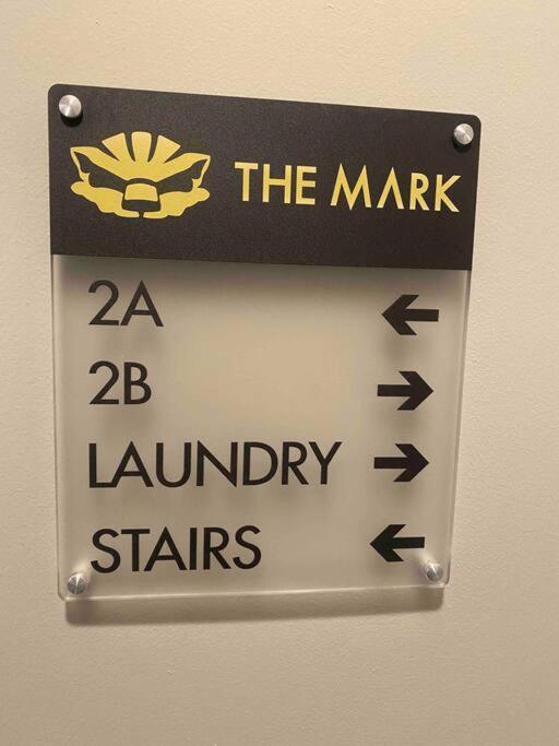 Downtown Albany 2 Bedroom + Workstation @ The Mark Exterior foto